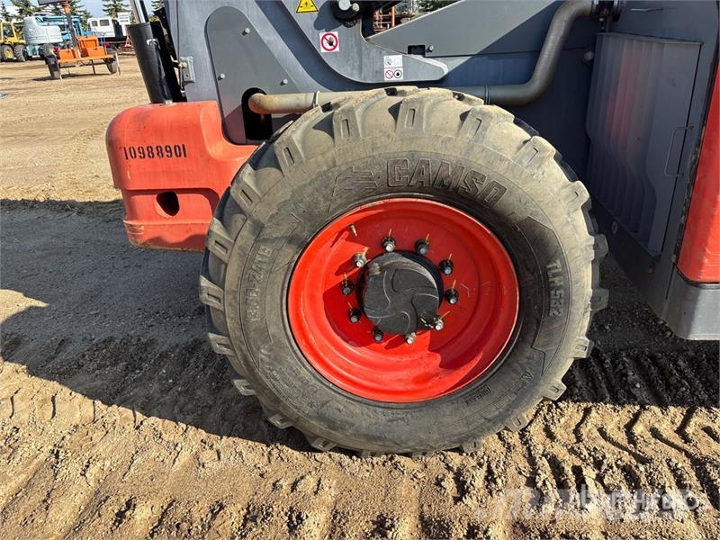 SkyJack SJ843TH Telehandler Teleskopiskie manipulatori