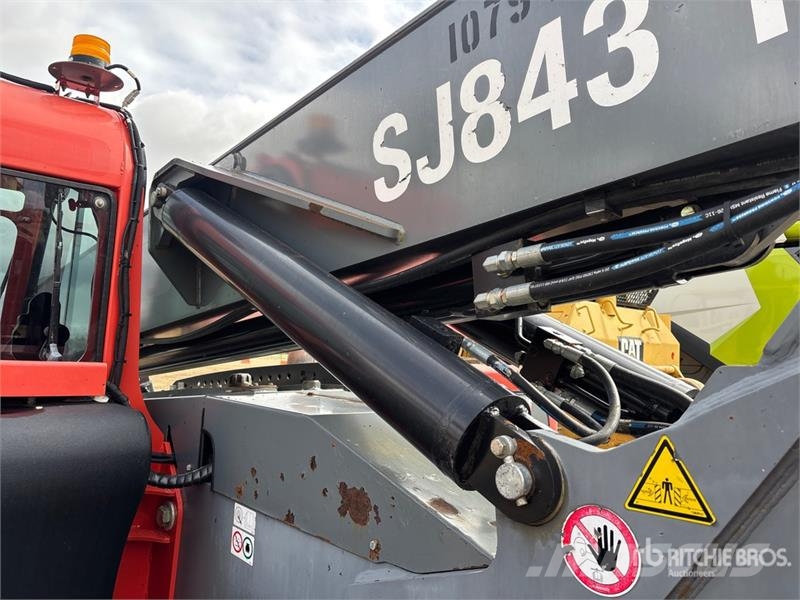 SkyJack SJ843TH Telehandler مناولات متداخلة