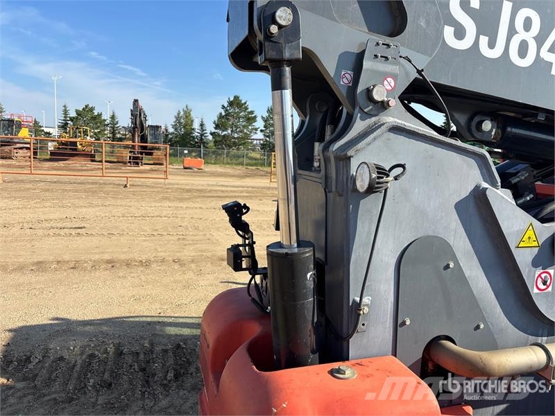 SkyJack SJ843TH Telehandler Teleskopiskie manipulatori