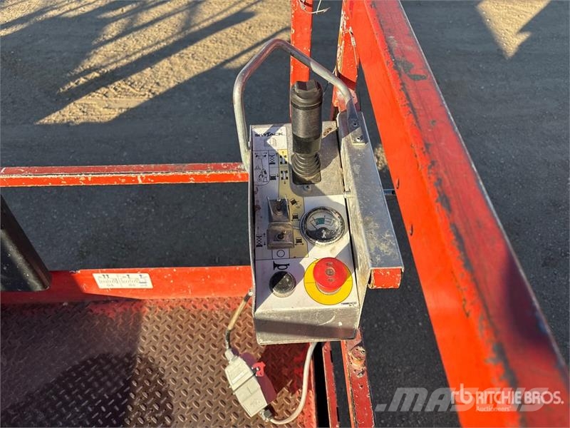 SkyJack SJIII4632 Electric Scissor Lift Elevadores de tesoura