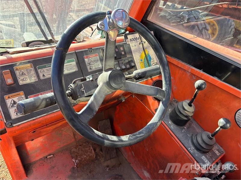SkyTrak Telehandler Teleskoplader
