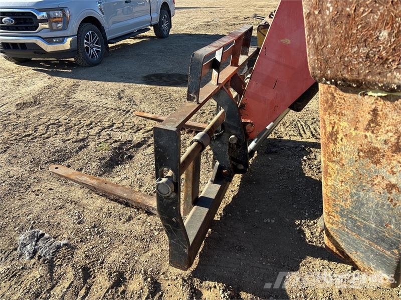 SkyTrak Telehandler Teleskoplader