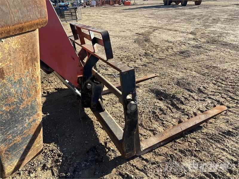 SkyTrak Telehandler Teleskoplader