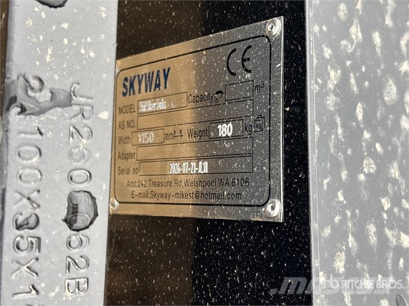 Skyway WSSBF-1150 45 in Skid Steer Forks (Unused) Вили