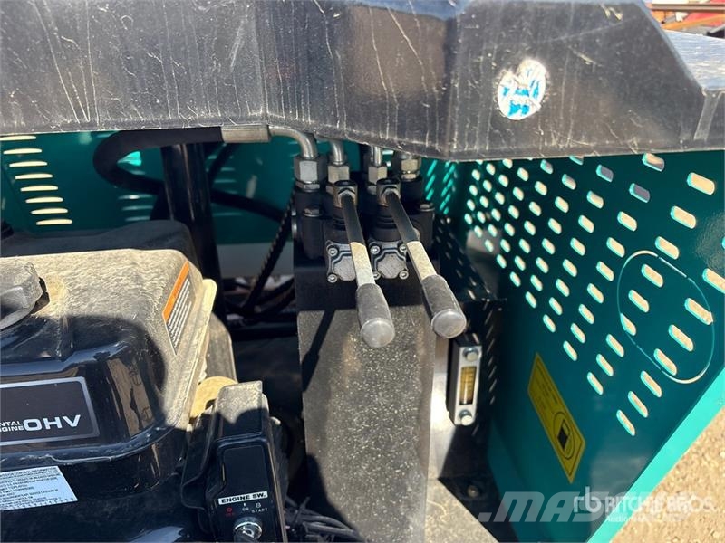 SL-M1300 Mini Gas Powered Mobile Dumper Väikekallurid