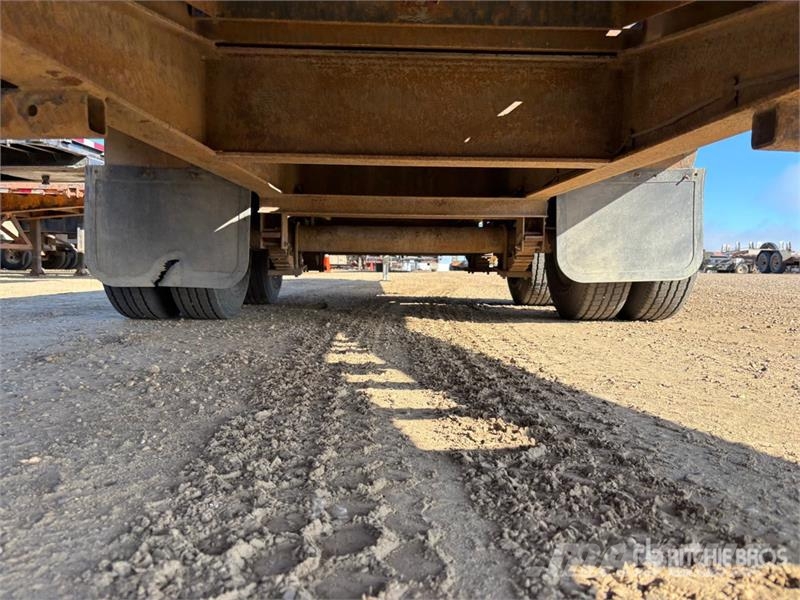 Snake River 30 ft T/A Equipment Trailer Прицепы-Автовозы