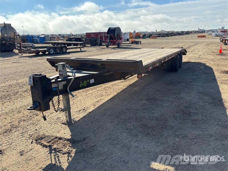 Snake River 30 ft T/A Equipment Trailer Прицепы-Автовозы