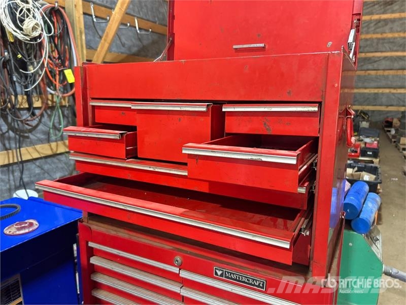 Snap-on and Mastercraft Cabinet Tool Box Строителство - Други