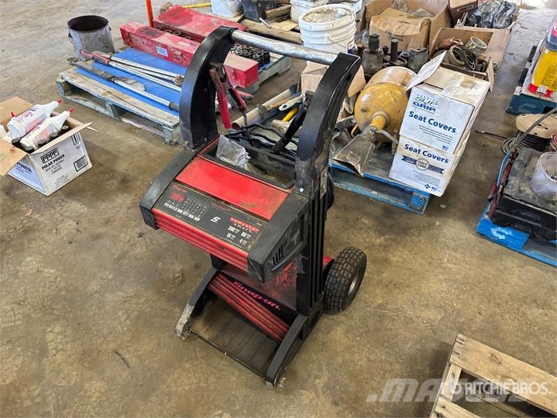  Snap-On Battery Charger Plus Andre komponenter