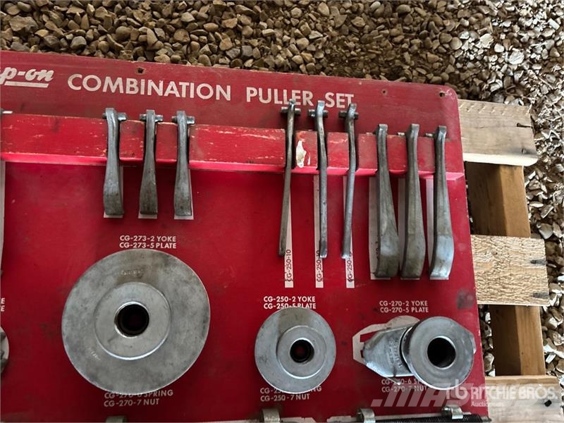 Snap-On Combination Puller Set مكونات أخرى