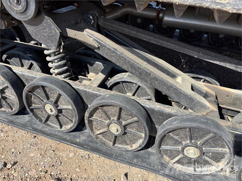 Snobear Snocoach Tracked Utility Vehicle Комунални съоражения