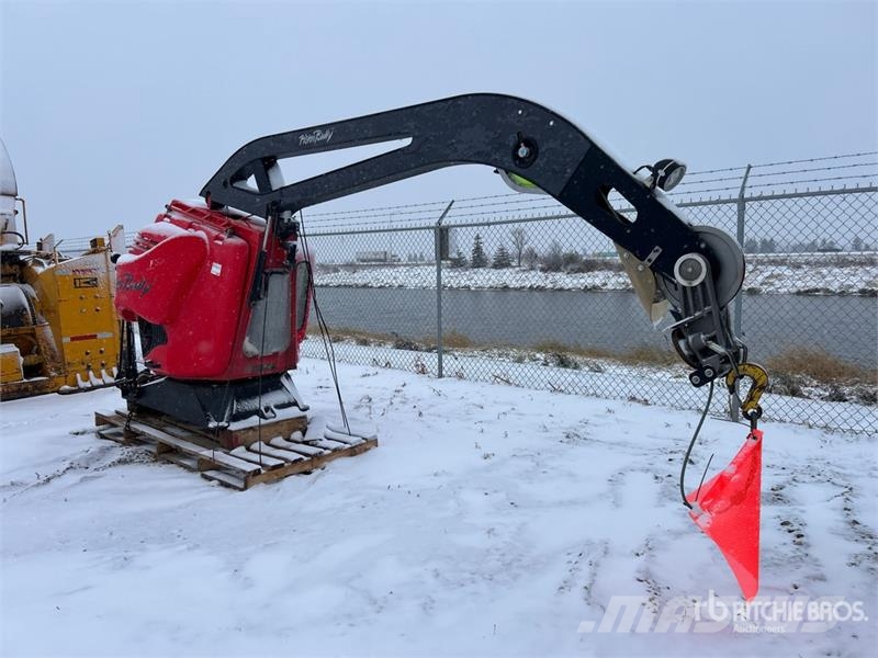  Snow Cat winch ماكينات زراعية - غير ذلك