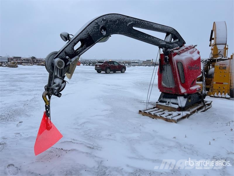  Snow Cat winch ماكينات زراعية - غير ذلك