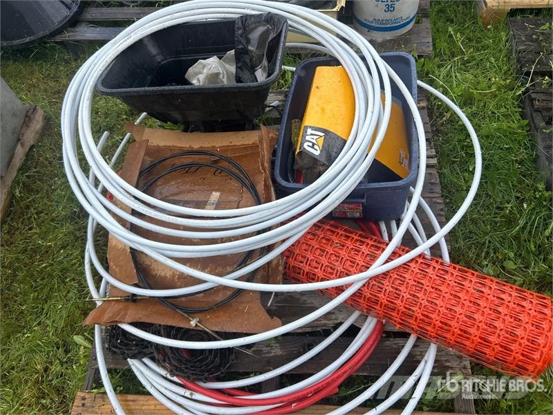 Snow Fence, Hose, Fertilizer Sprayer & Chain Drugi deli