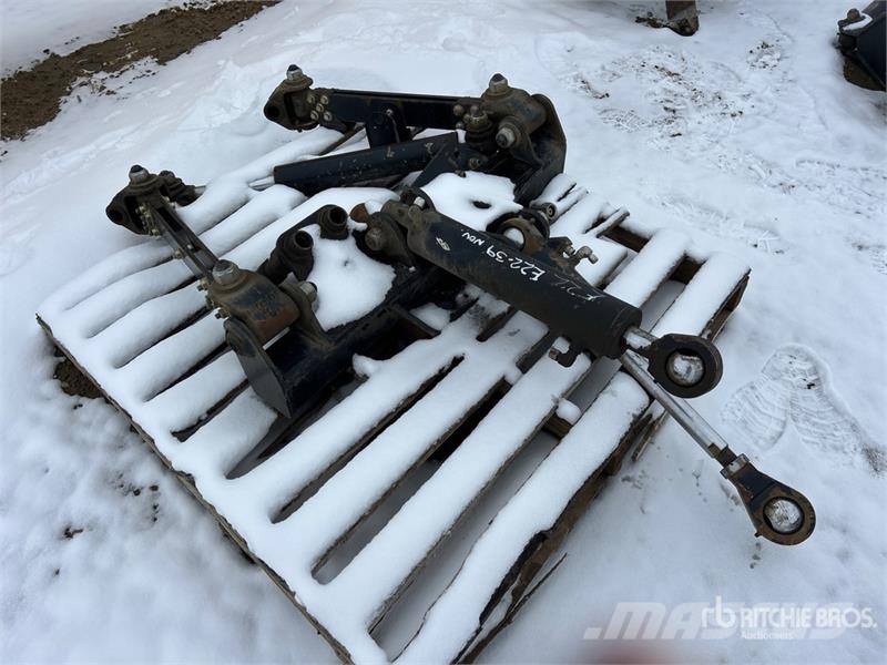  Snowcat Hitch ماكينات زراعية - غير ذلك