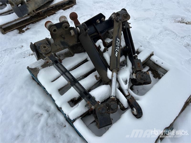  Snowcat Hitch ماكينات زراعية - غير ذلك