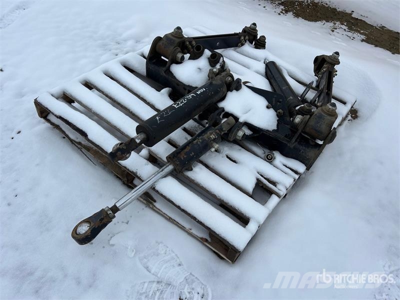  Snowcat Hitch ماكينات زراعية - غير ذلك