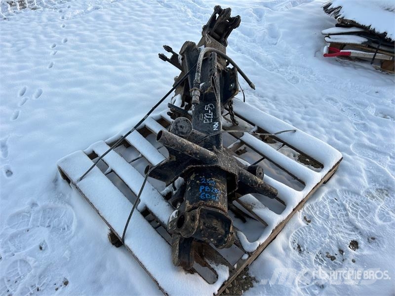  Snowcat Hitch ماكينات زراعية - غير ذلك