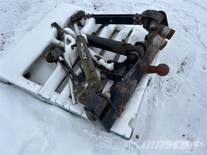  Snowcat Hitch ماكينات زراعية - غير ذلك