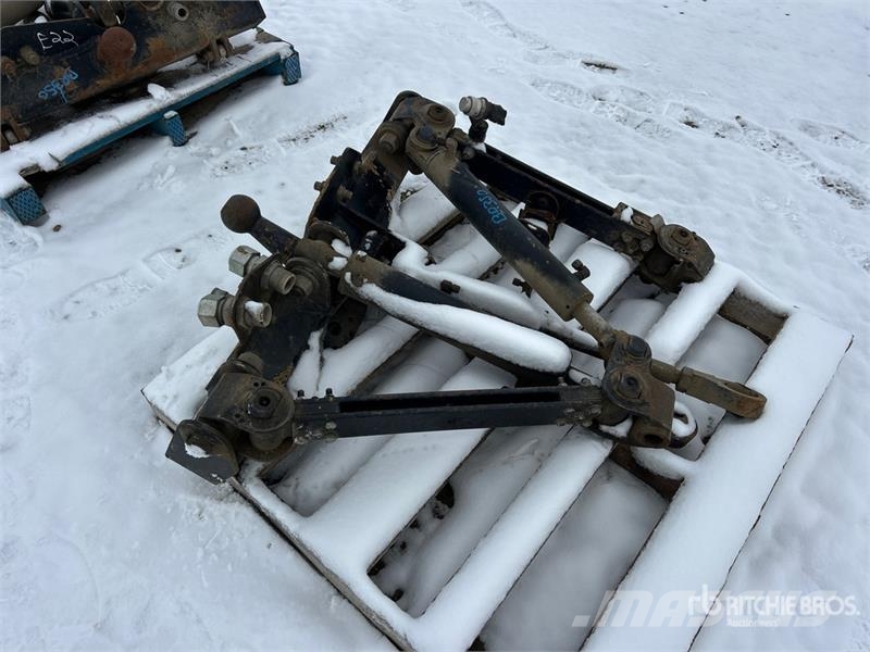  Snowcat Hitch ماكينات زراعية - غير ذلك