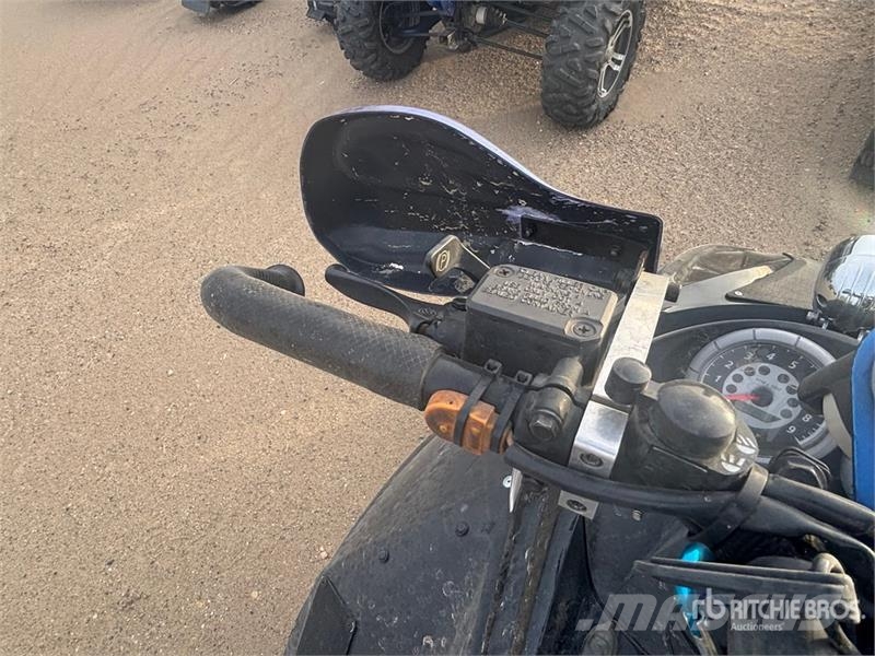Snowmobile Motoneige