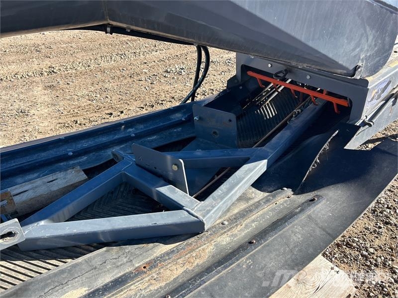 Soaring Eagle SD20-19 20 in x 19 ft Drive-Over Tra Conveying equipment