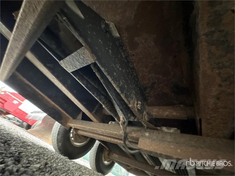 Southland 12 ft T/A Dump Utility Trailer Самоскиди