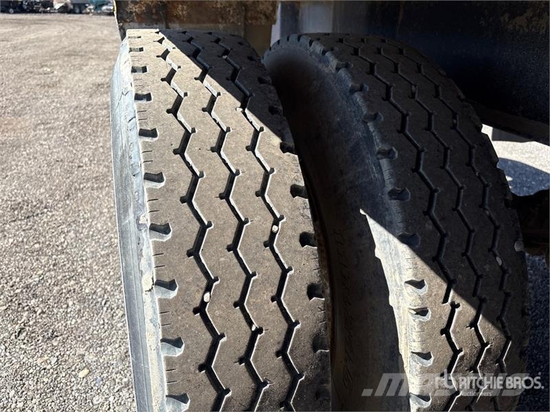 Southland 14 ft T/A Pup End Dump Trailer Anhænger med tip