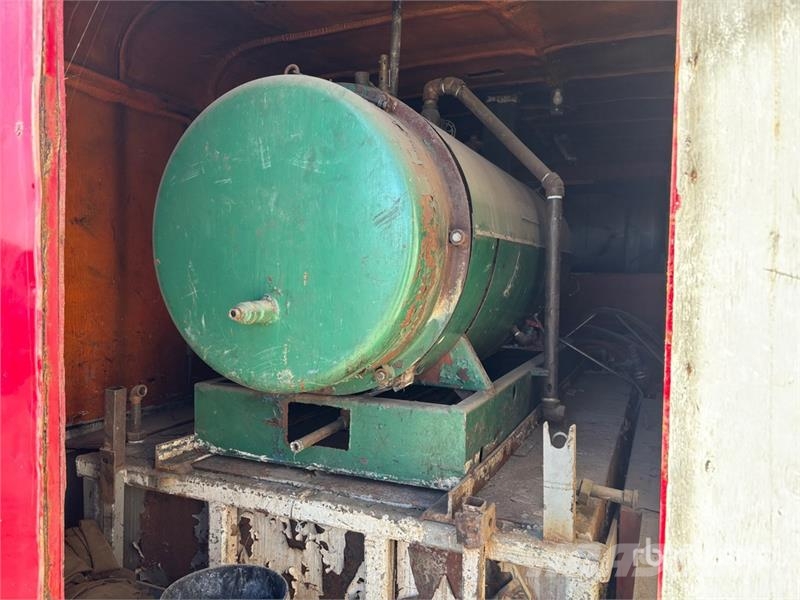 Southland 20 ft T/A Gooseneck Boiler Enclosed Trai Прицепы-фургоны