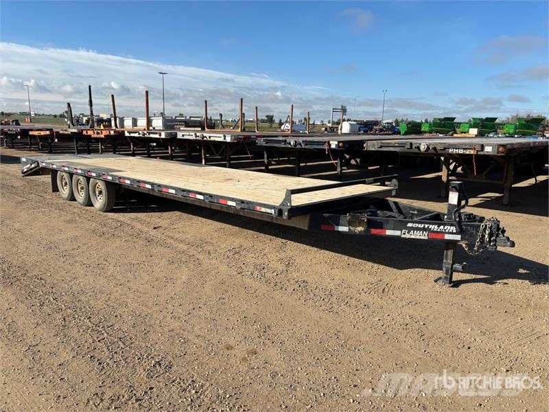 Southland 30 ft Tri/A Equipment Trailer Прицепы-Автовозы