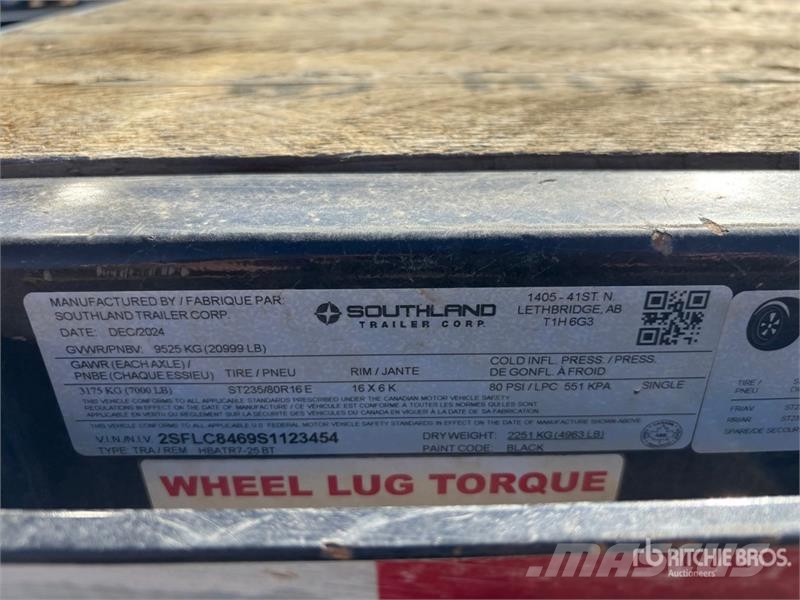 Southland 30 ft Tri/A Equipment Trailer Прицепы-Автовозы