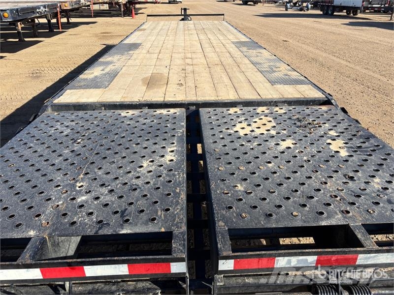 Southland 30 ft Tri/A Equipment Trailer Прицепы-Автовозы