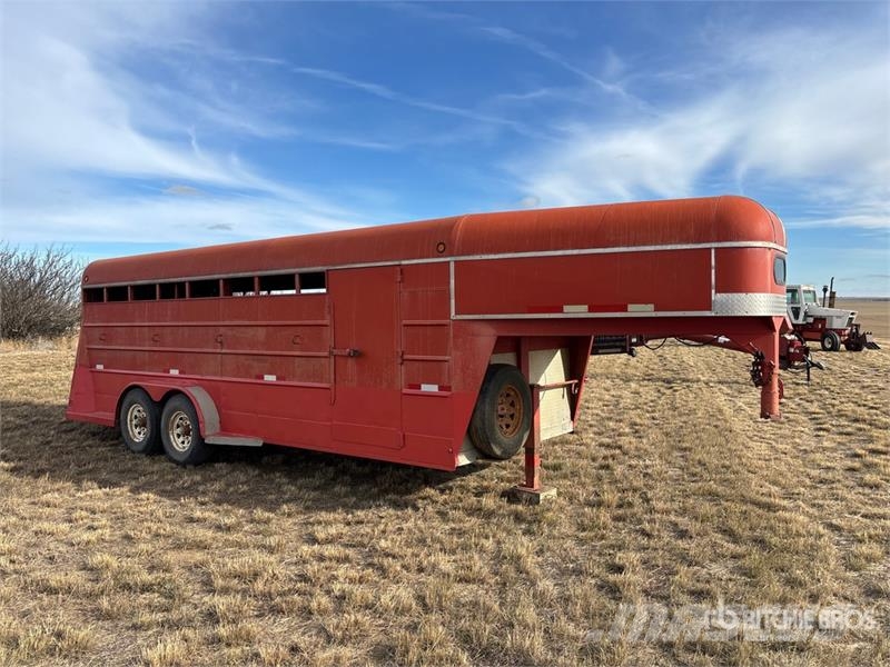  Southland Welding Ltd. 20 ft T/A Livestock Trailer Remolques para transporte de animales