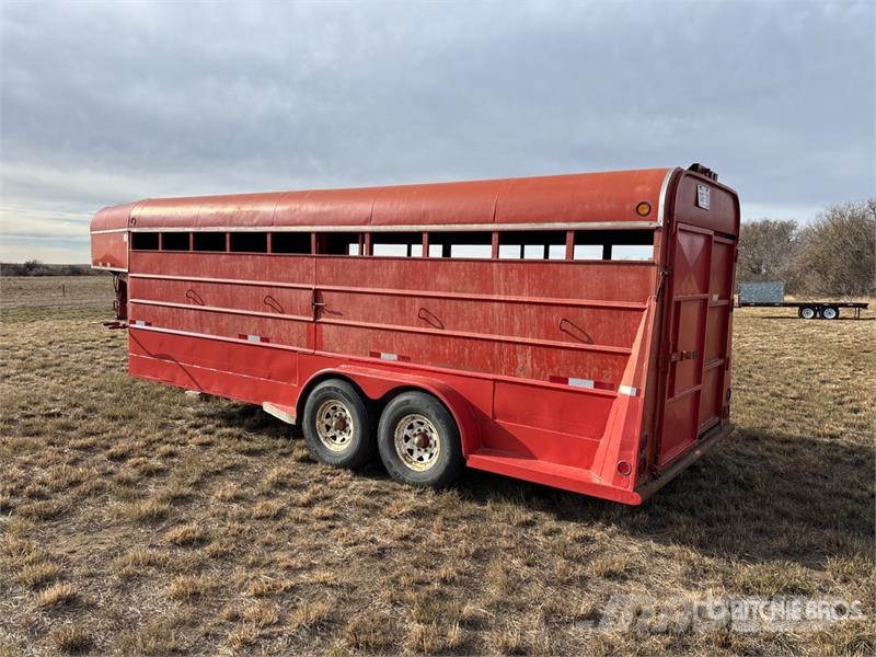  Southland Welding Ltd. 20 ft T/A Livestock Trailer Remolques para transporte de animales