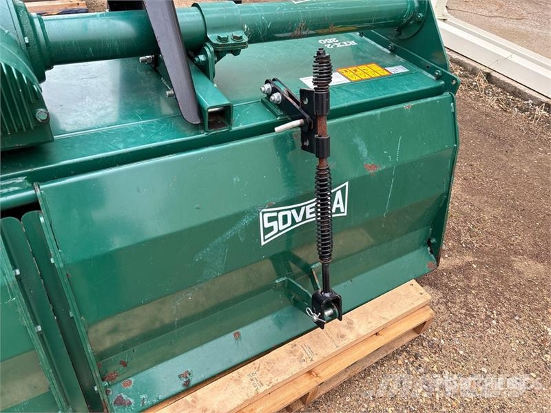 Sovema RTX-2 250 98 in 3-Point Rotary Tiller Gradas vibratorias / rotocultivadoras