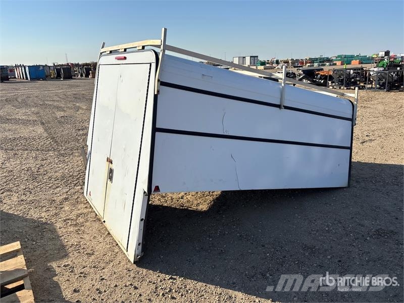 Space Truck Cap Kabine i unutrašnjost