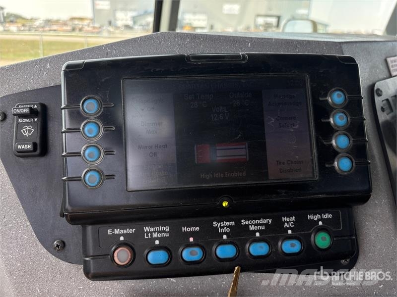 Spartan GA4AL-2142 4x2 Crew Cab Fire Truck شاحنات حريق