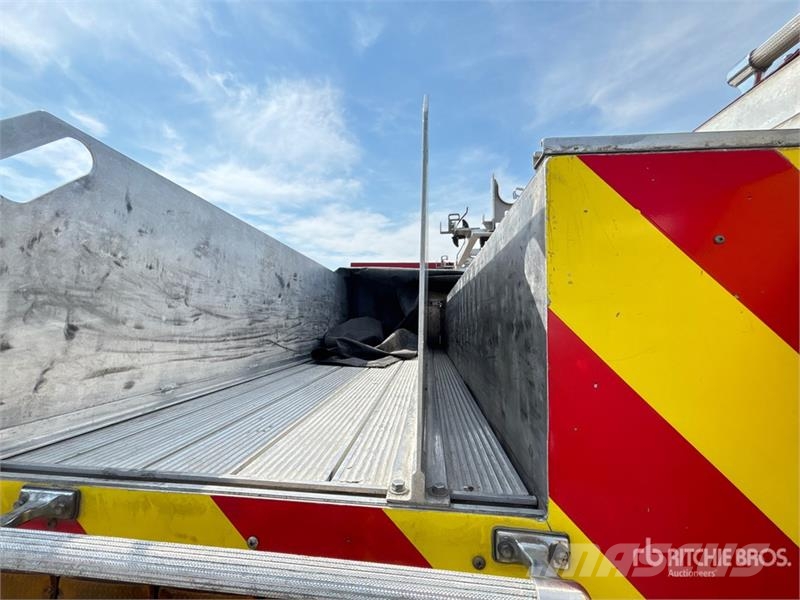 Spartan GA4AL-2142 4x2 Crew Cab Fire Truck شاحنات حريق