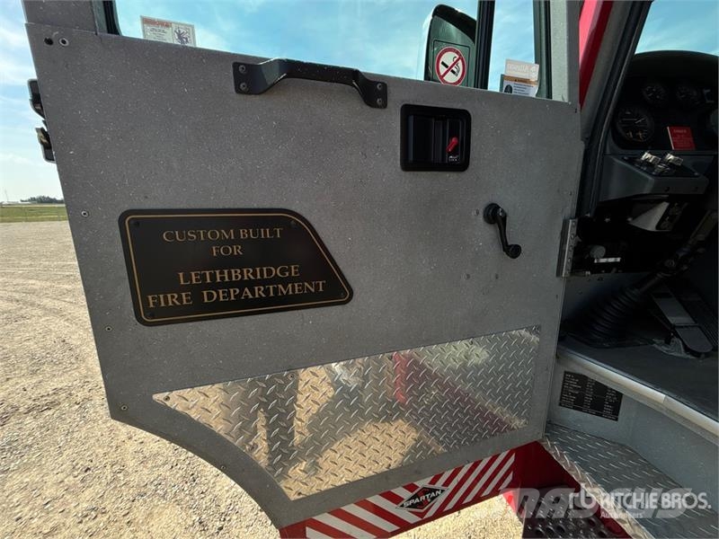 Spartan GA4AL-2142 4x2 Crew Cab Fire Truck شاحنات حريق
