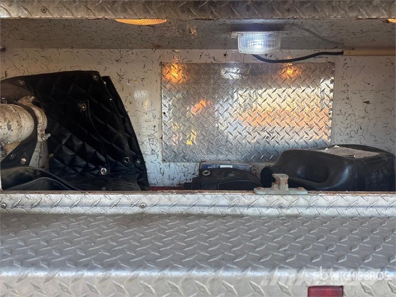 Spartan Gladiator 4x2 Fire Truck Tűzoltó