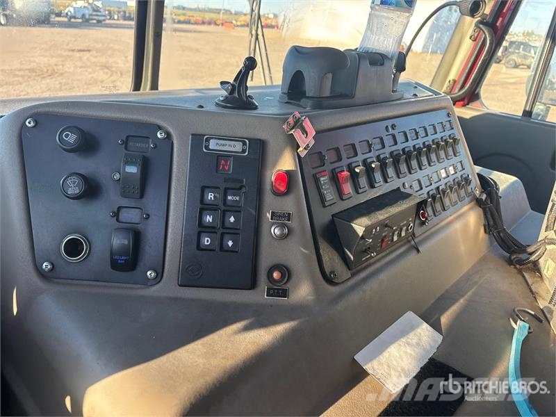 Spartan Gladiator 4x2 Fire Truck Tűzoltó