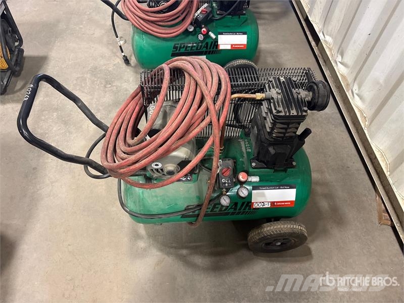  Speedaire 1NNF6C 5.5 cfm Mobile Electric 20 gal Ai مكابس