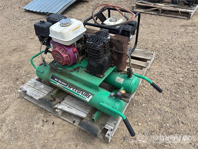 Speedaire 9 cfm 8 gal Air Compressor 콤푸레샤
