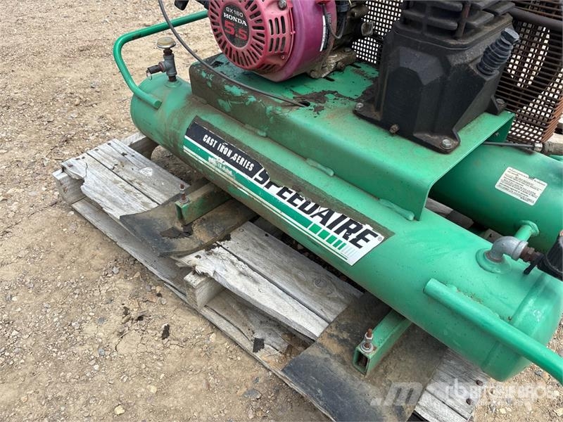 Speedaire 9 cfm 8 gal Air Compressor 콤푸레샤