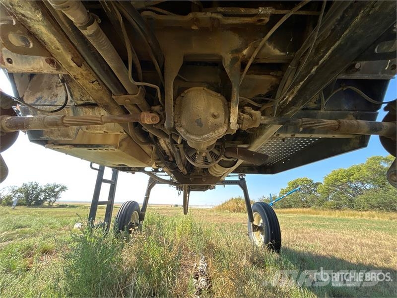 Spra-Coupe 3640 60 ft 4x2 High Clearance Self-Propelled Spray رشاشات ذاتية الحركة