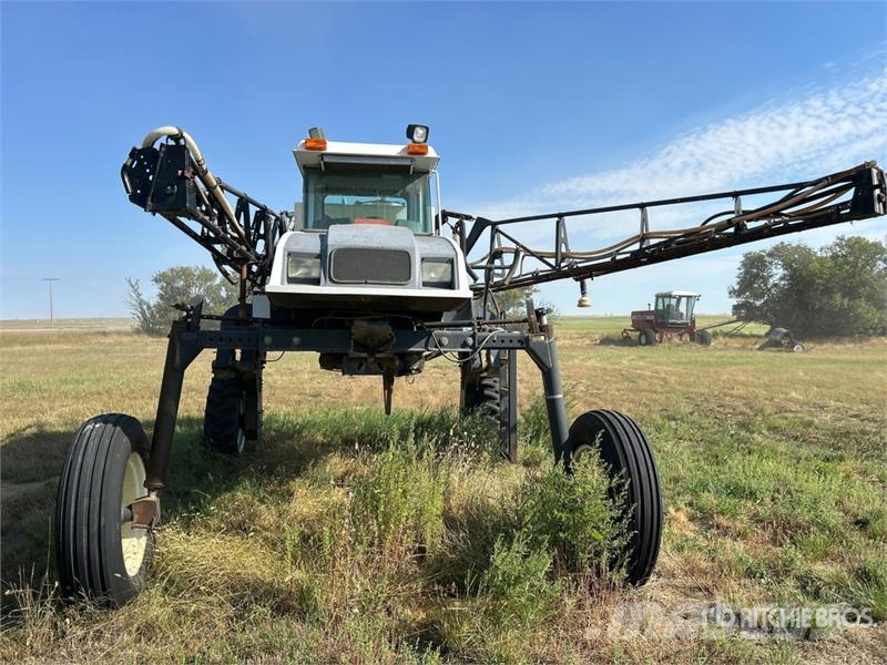 Spra-Coupe 3640 60 ft 4x2 High Clearance Self-Propelled Spray رشاشات ذاتية الحركة
