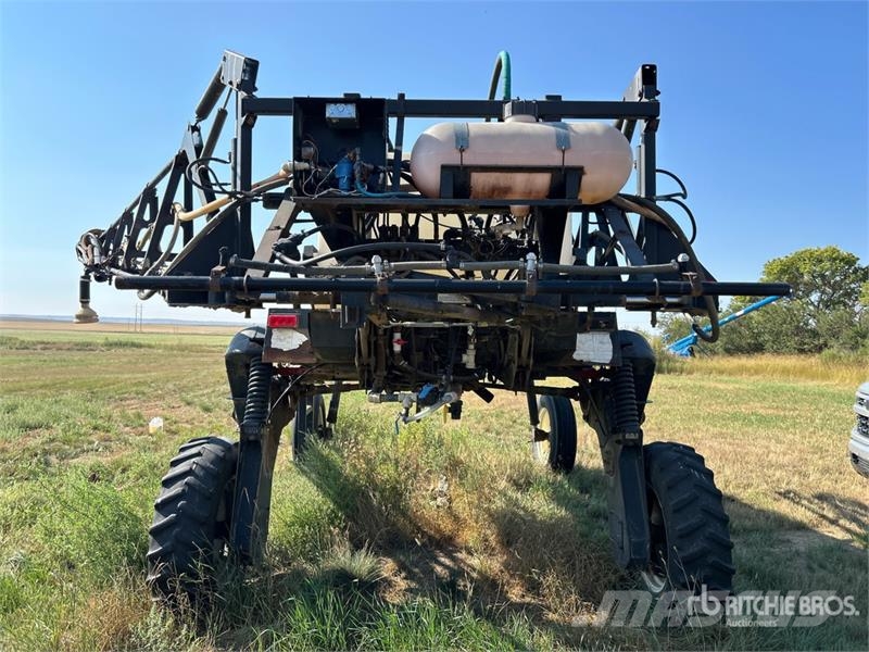 Spra-Coupe 3640 60 ft 4x2 High Clearance Self-Propelled Spray رشاشات ذاتية الحركة