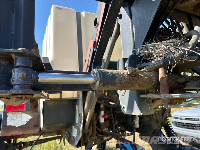 Spra-Coupe 3640 60 ft 4x2 High Clearance Self-Propelled Spray رشاشات ذاتية الحركة