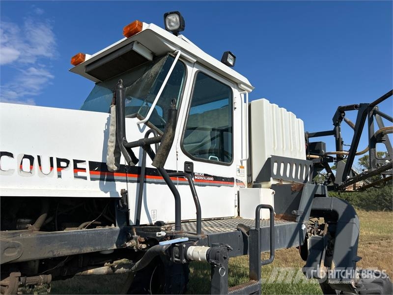 Spra-Coupe 3640 60 ft 4x2 High Clearance Self-Propelled Spray رشاشات ذاتية الحركة