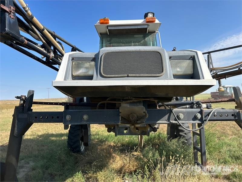 Spra-Coupe 3640 60 ft 4x2 High Clearance Self-Propelled Spray رشاشات ذاتية الحركة